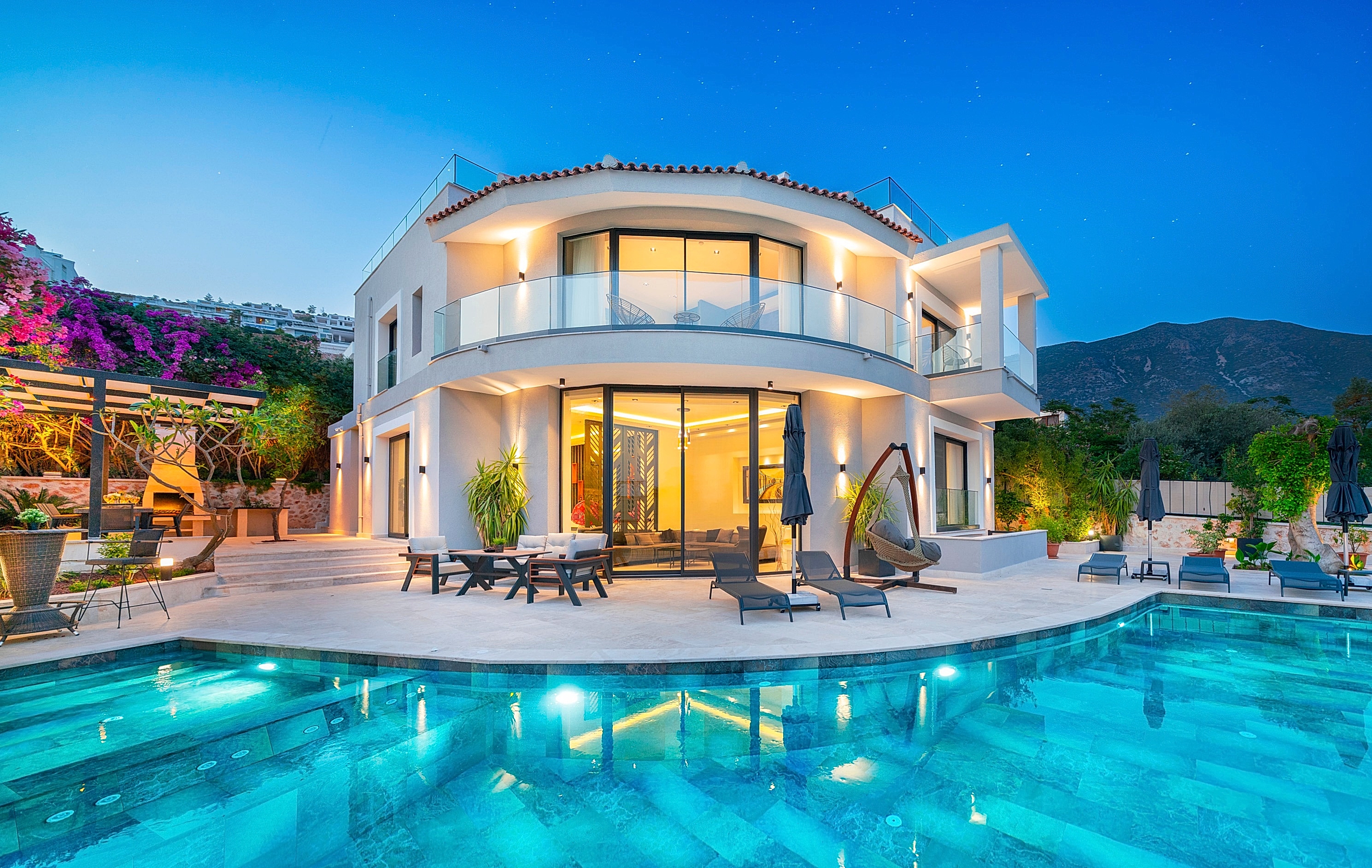 SAFRAN VİLLA COUNTY